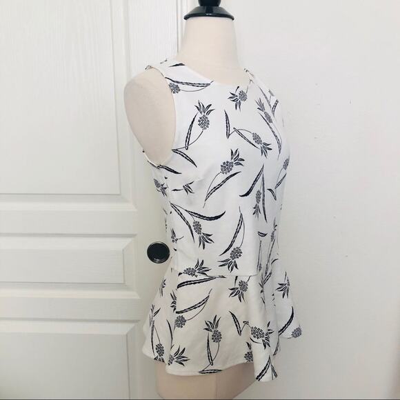 Ann Taylor pineapple peplum shell sleeveless tank - Picture 4 of 7